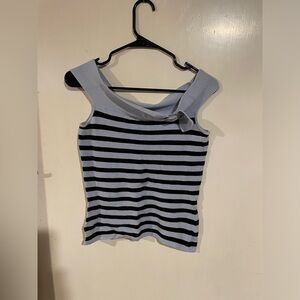 Womens medium striped top